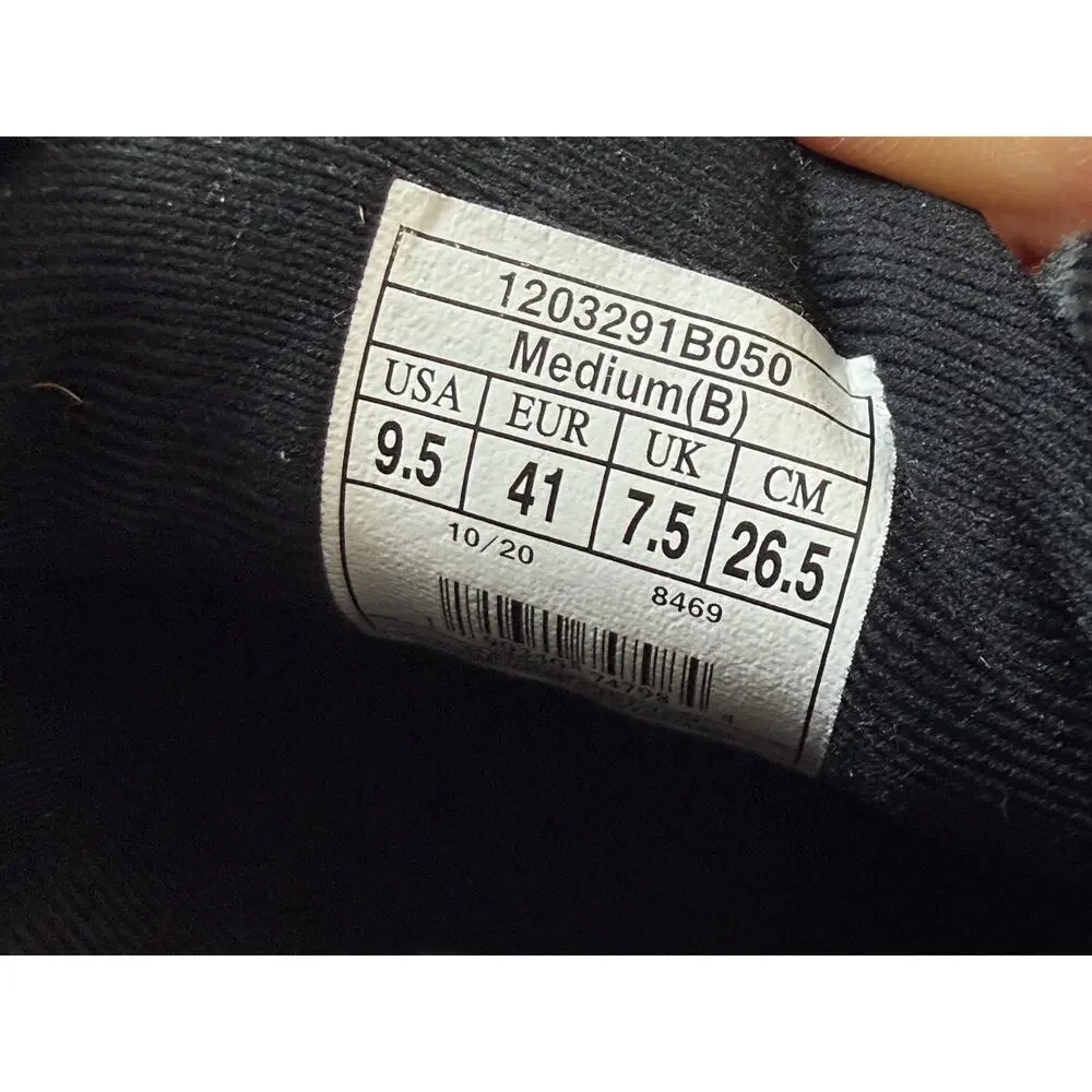 Brooks Adrenaline GTS 21 Women's Shoes Size 9.5D Black Burgundy Running Training